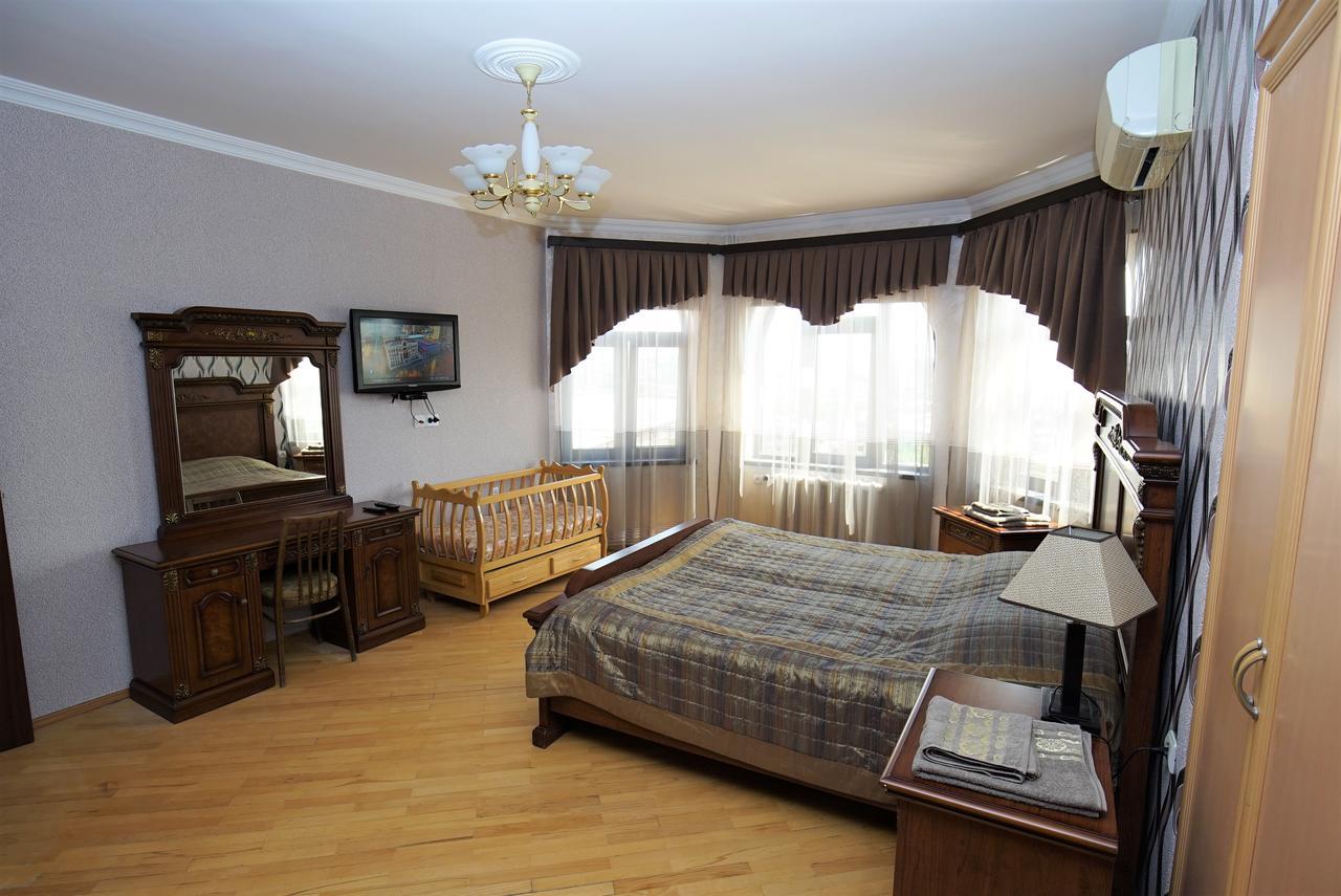 Nice House In The Heart Of The City Ereván Exterior foto