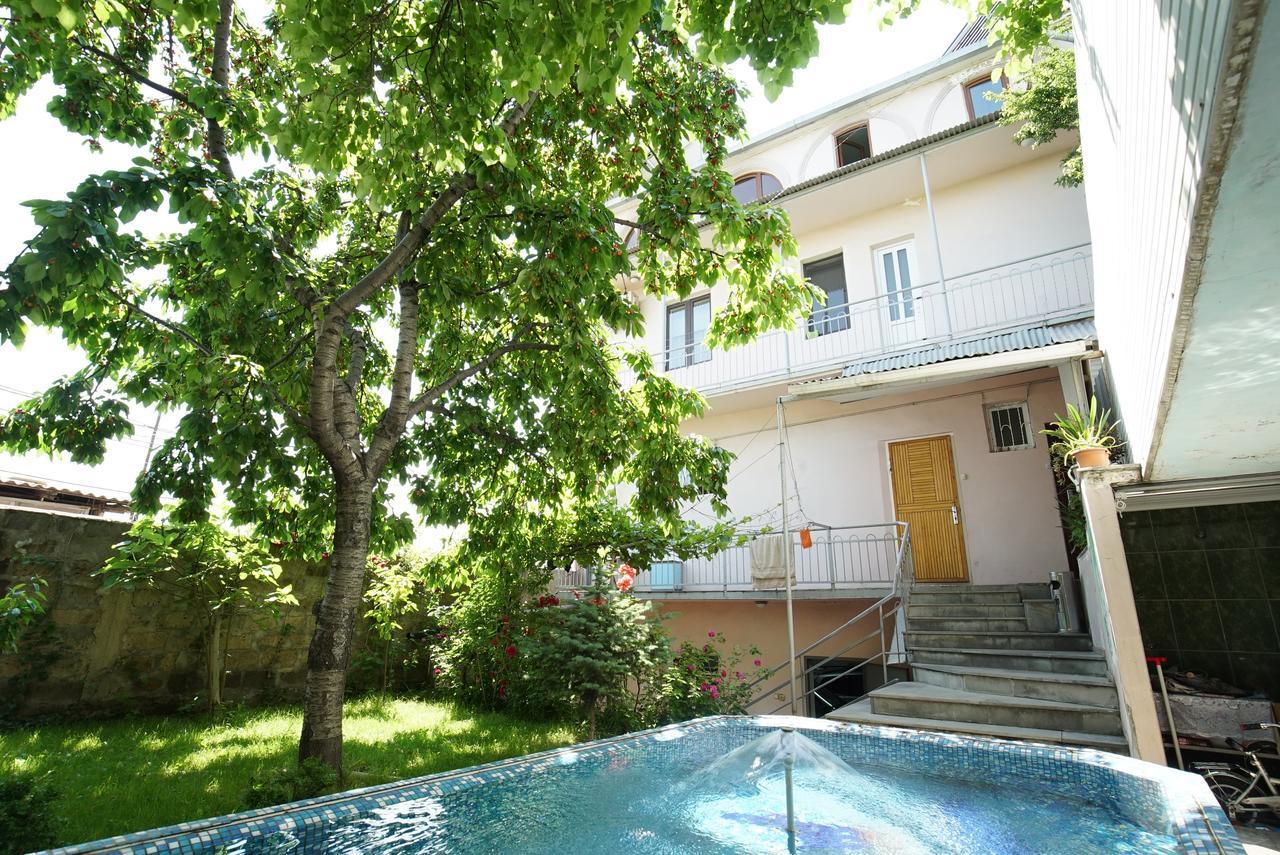 Nice House In The Heart Of The City Ereván Exterior foto